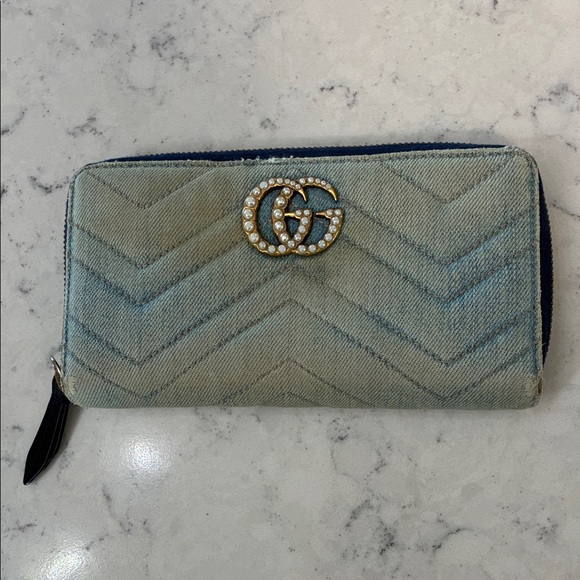 Gucci Light Blue Denim Chevron Wallet with Pearl Logo - Picture 1 of 7